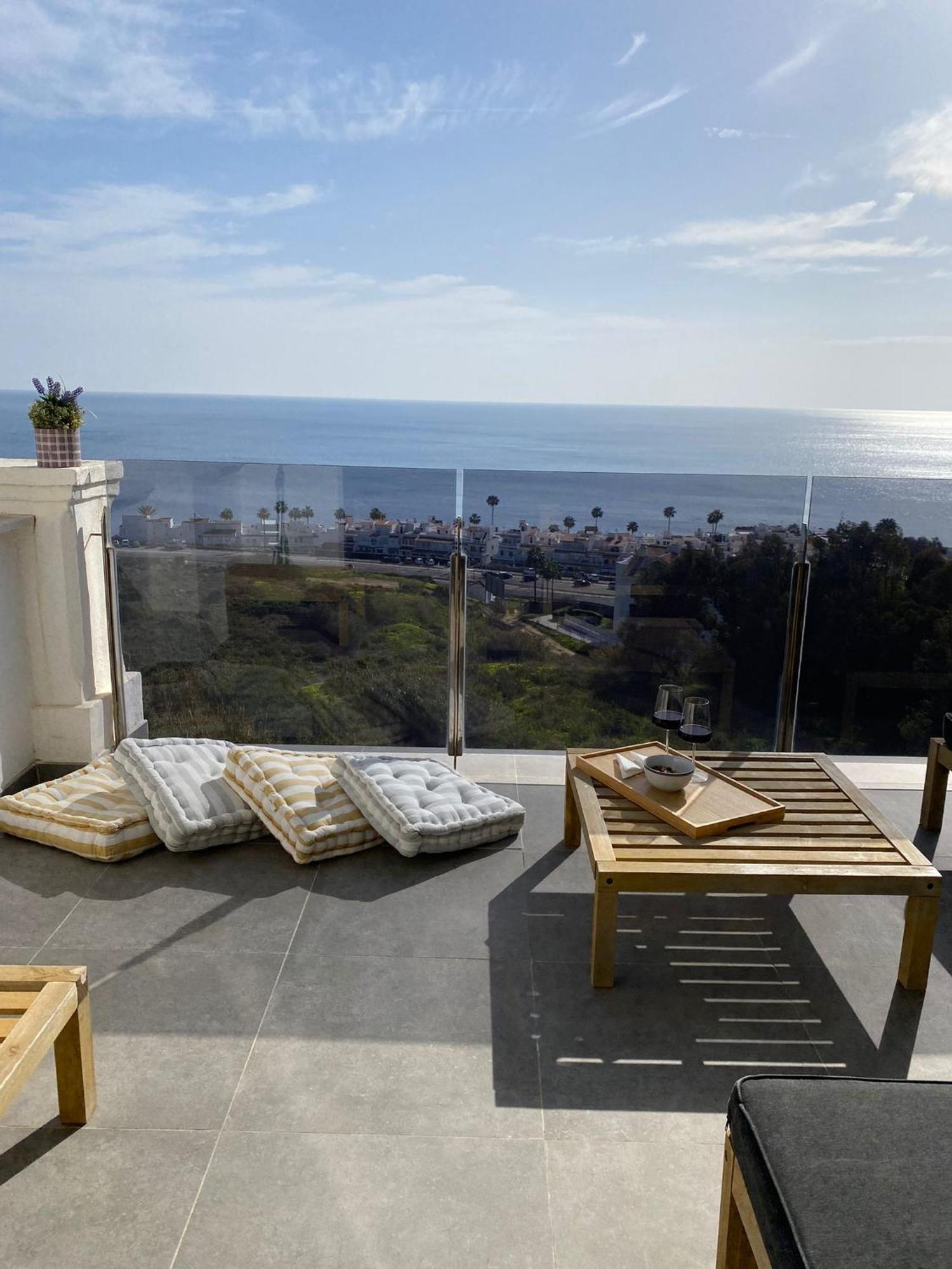 Luxury Duplex With Sea Views Blue Suite 3-303 مانيلفا المظهر الخارجي الصورة