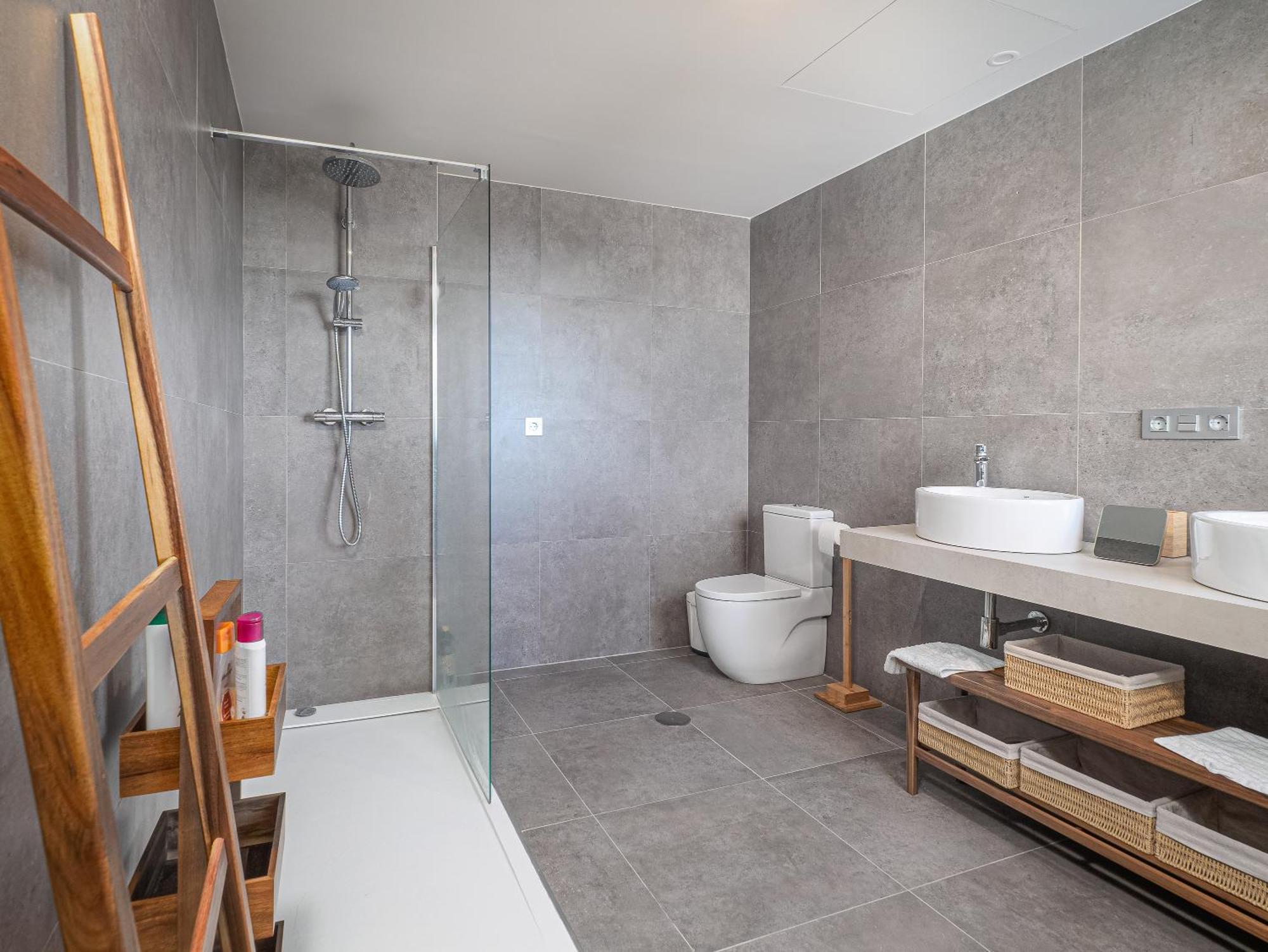 Luxury Duplex With Sea Views Blue Suite 3-303 مانيلفا المظهر الخارجي الصورة