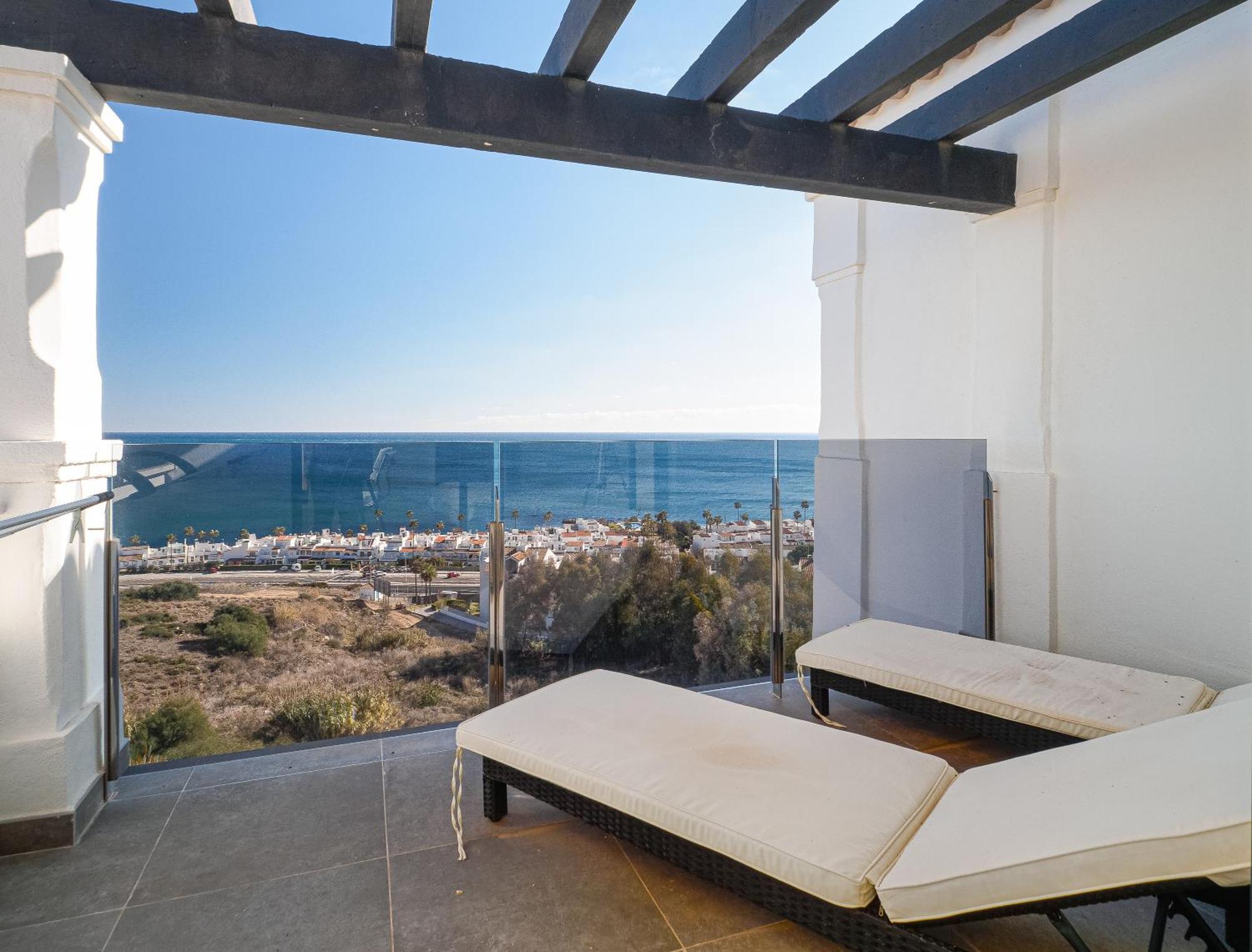 Luxury Duplex With Sea Views Blue Suite 3-303 مانيلفا المظهر الخارجي الصورة
